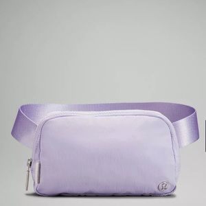 Lululemon Everywhere Belt Bag Lavender NWT
